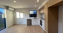Modern 2 bedrooms Townhouse in Addington